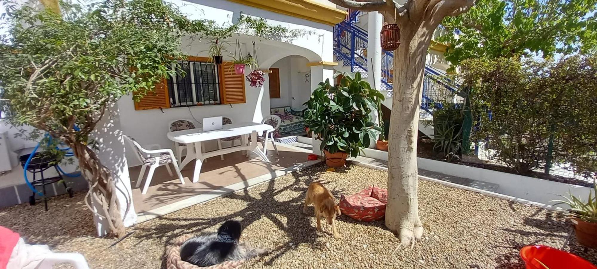 Casa Chiki Apartment เบรา ภายนอก รูปภาพ